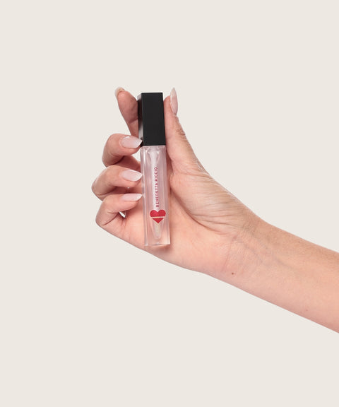 LIP GLOSS